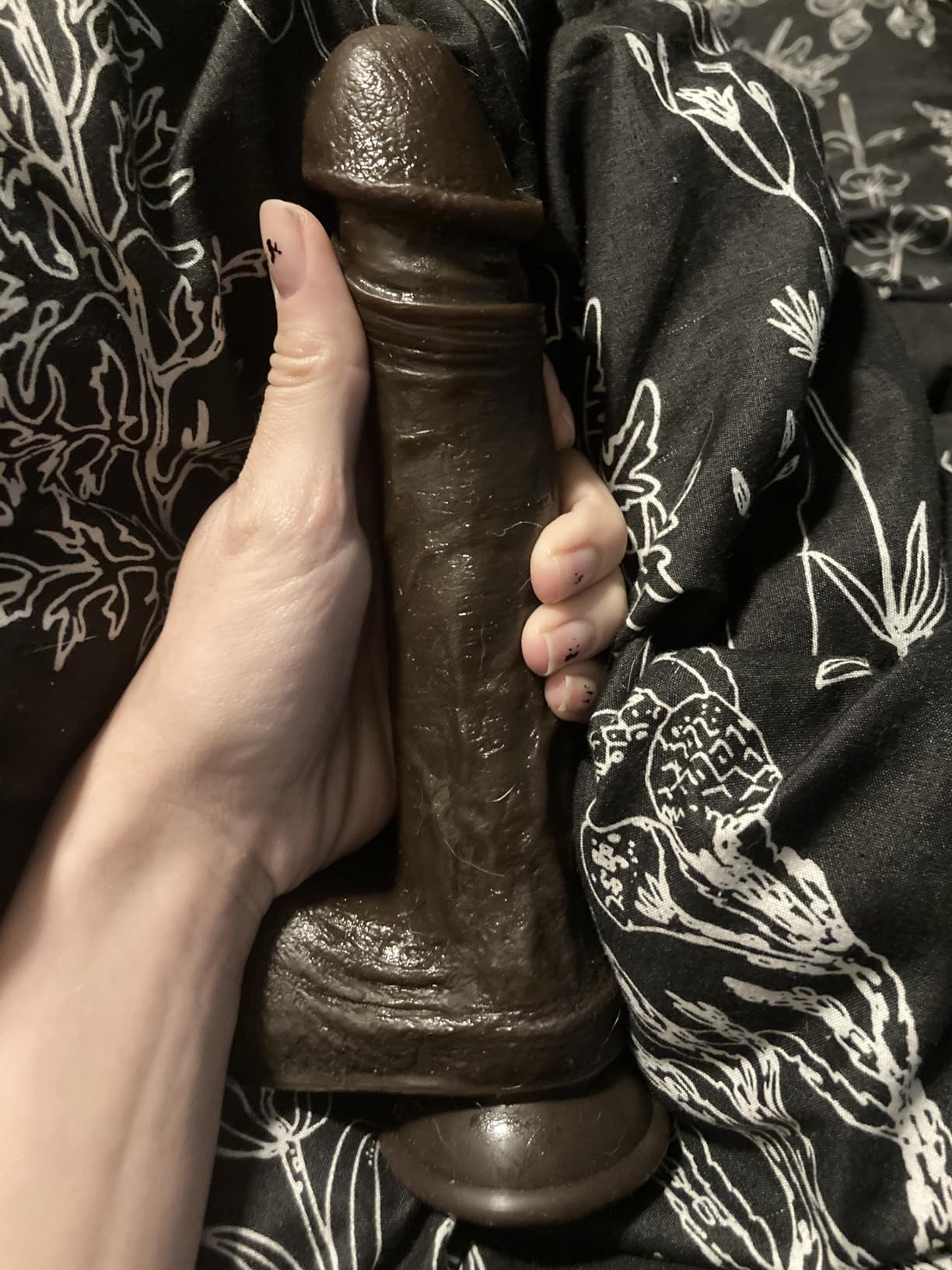 Realistic 8.6'' Heated Thrusting Dildo - Gentle Warmth, Deep Thrusts & Naughty Remote Play
