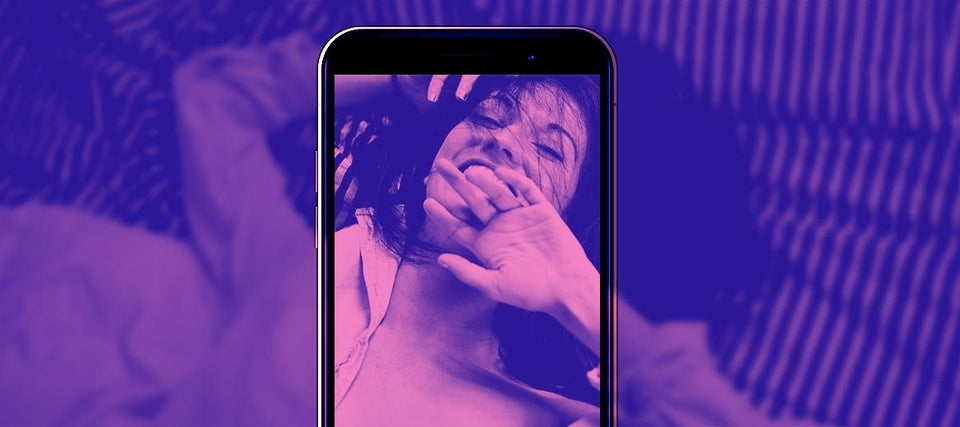 How to Have Online Sex: 14 Tips to Stay Close When You’re Apart