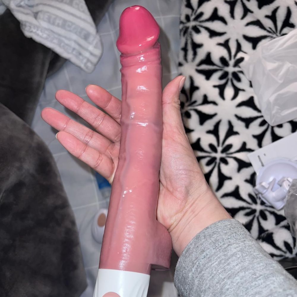 10" Realistic Dildo Sex Machine with 9 Thrusting & Wiggle-Vibration