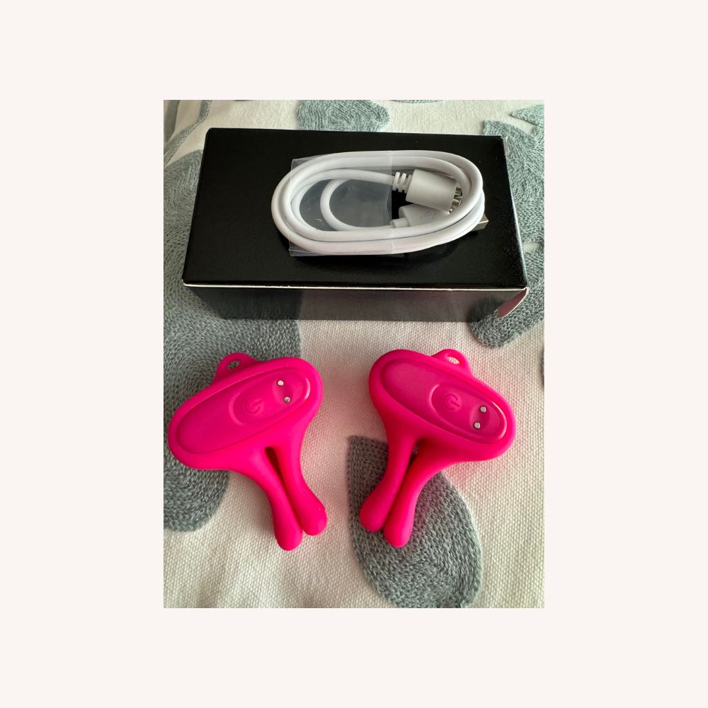 Vibrating Nipple Clamps Rabbit Vibrator with 9 Vibration Modes #SoloPublic