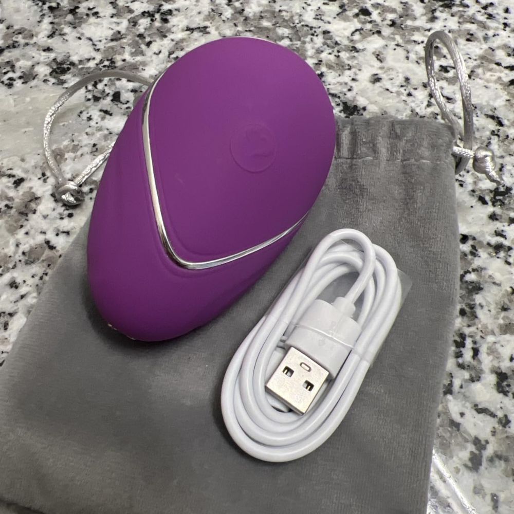 Bellesa Pebble Mini Wide Opening Sucking Vibrator Clitoral Suction Vibrator with 6 Modes