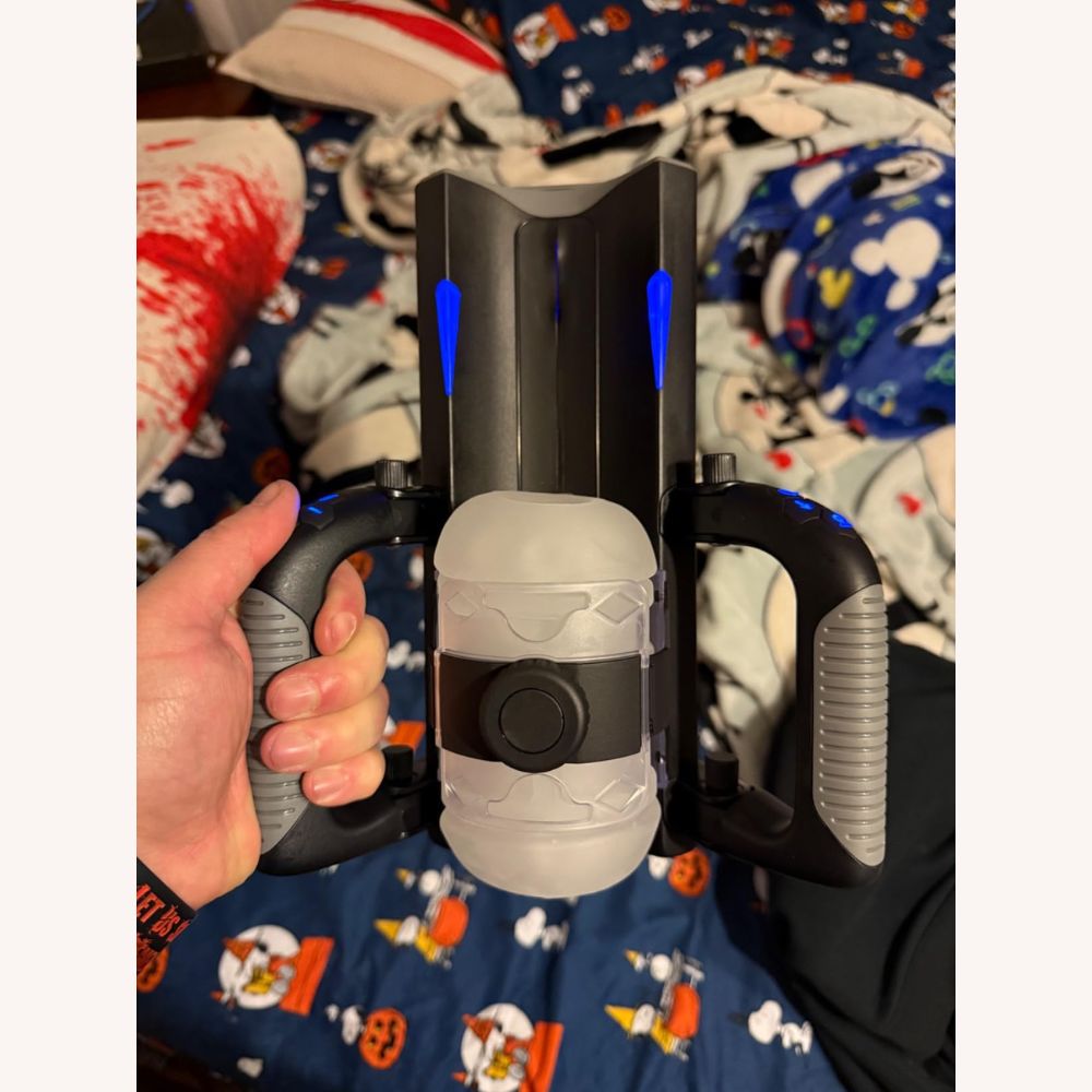 THRUST PRO GIGI - Male Stroker Hands Free Masturbator with Phone Stand & Foldable Handle